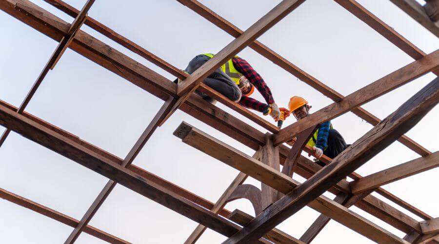 Professional gutter cleaning services in Coward, SC